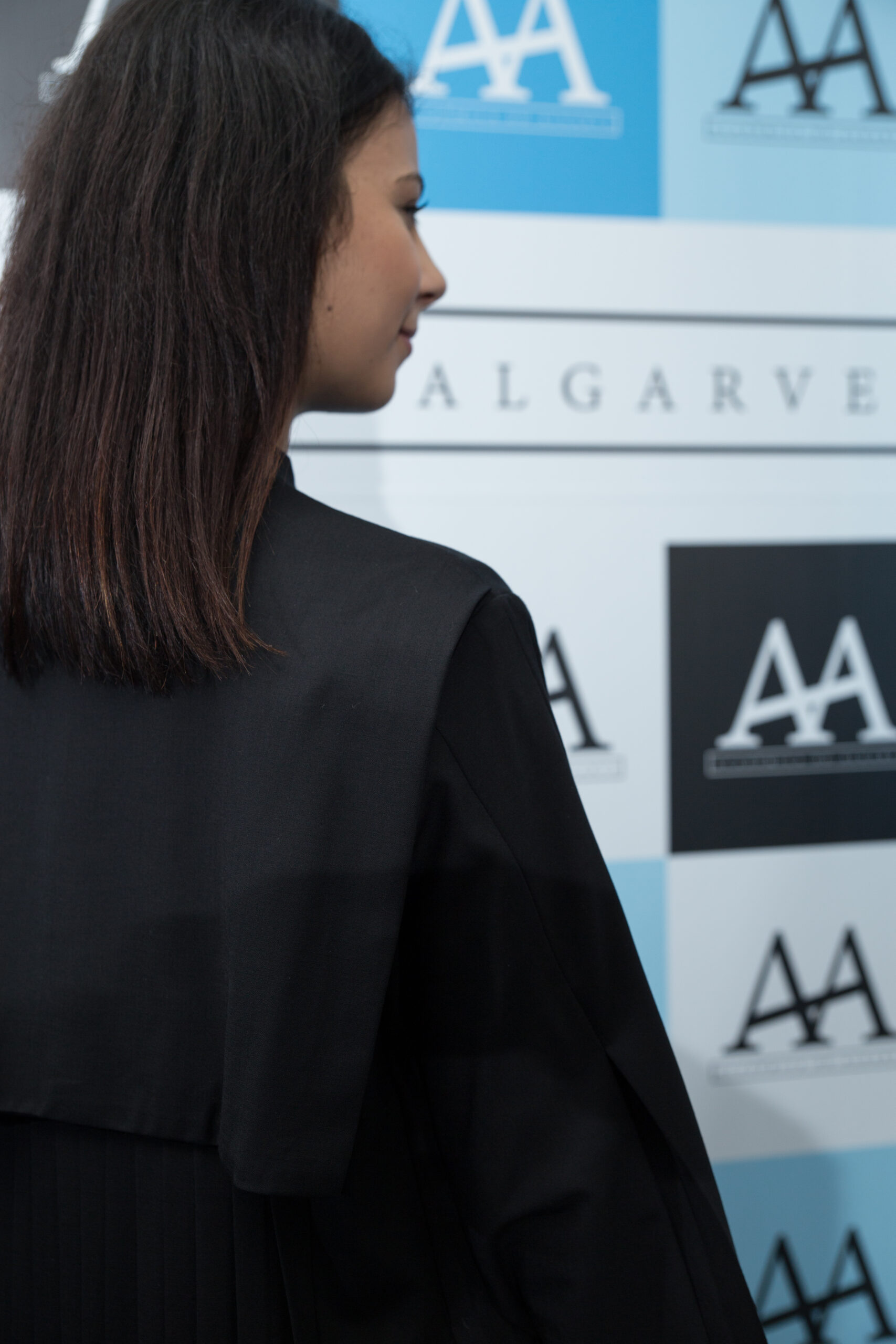 Toga com Pregas - Image 7